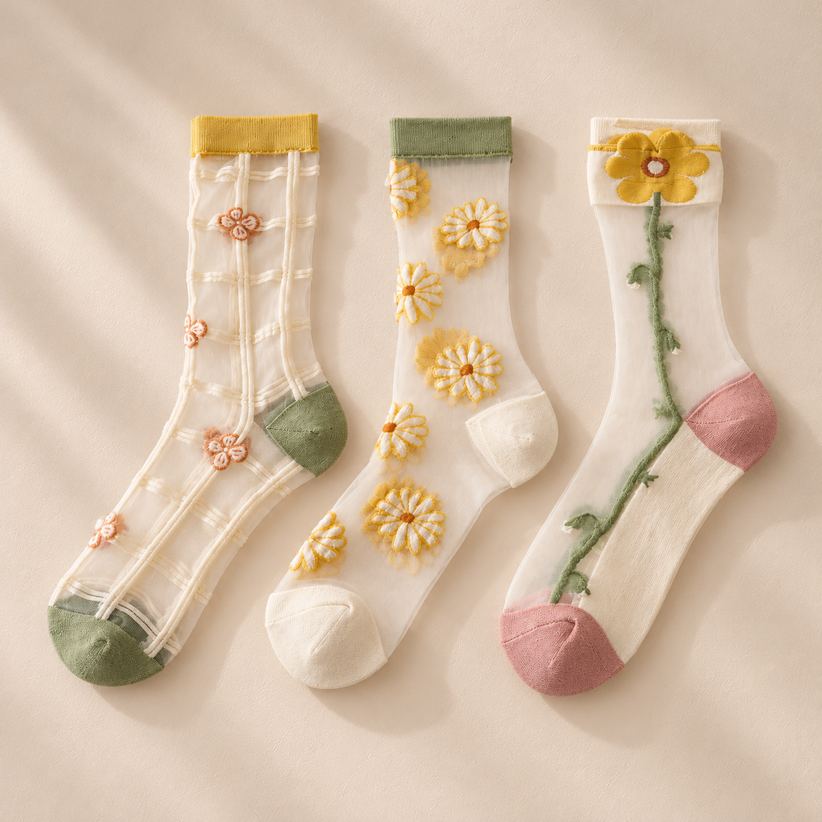 Chaussettes transparentes femme à fleurs – La Ravissante Lou Renard
