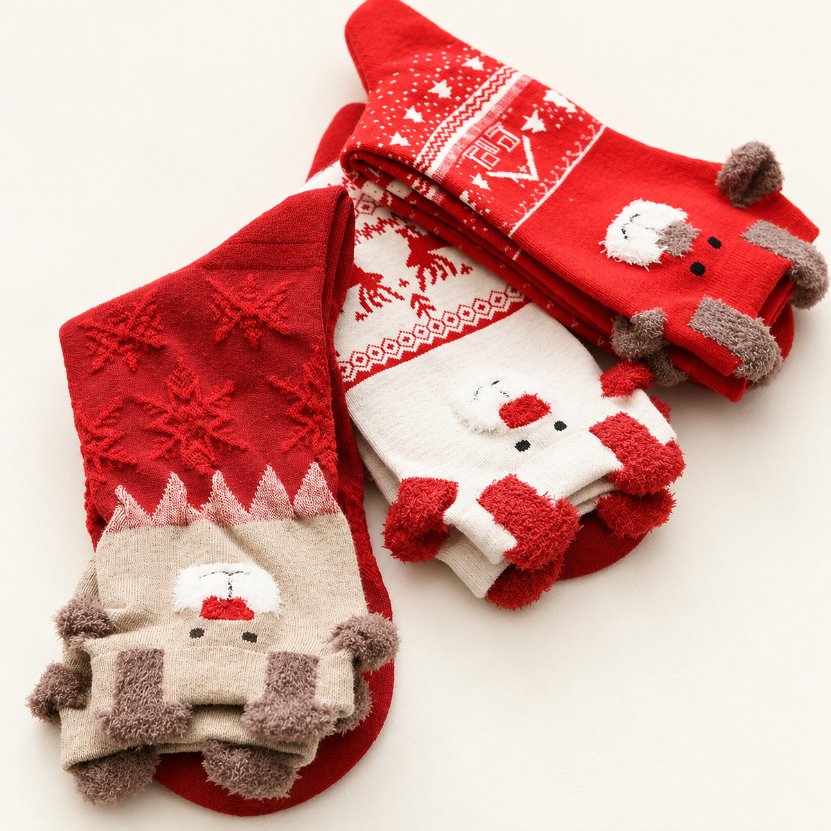 Chaussettes de Noël femme têtes de rennes – L'Enneigée Lou Renard