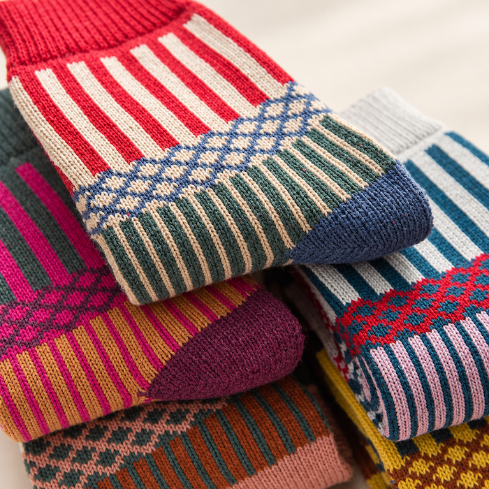 Chaussettes colorées femme motifs graphiques – La Chatoyante Lou Renard