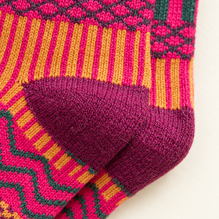 Chaussettes colorées femme motifs graphiques – La Chatoyante Lou Renard