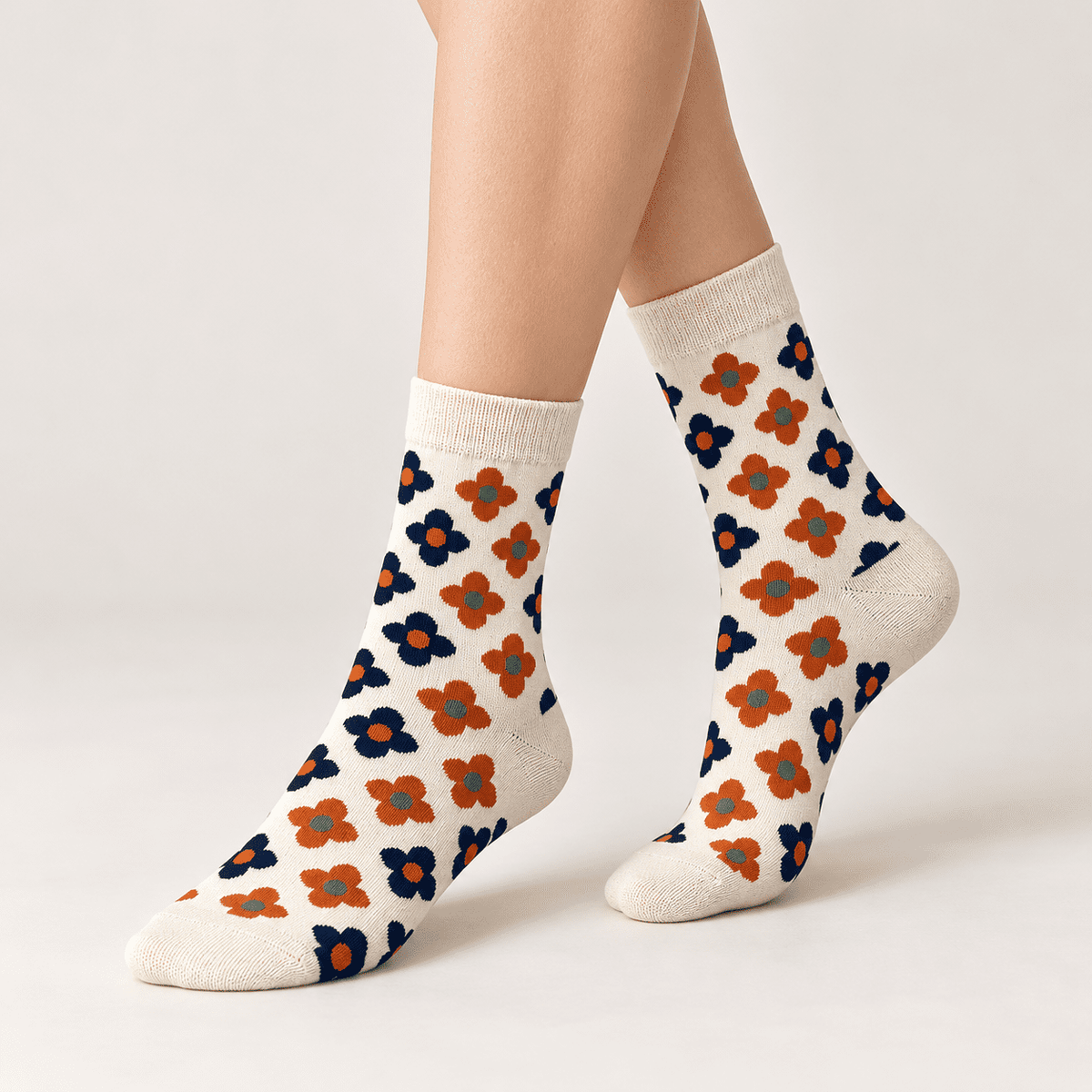Chaussettes fantaisie femme à fleurs – La Minutieuse Lou Renard