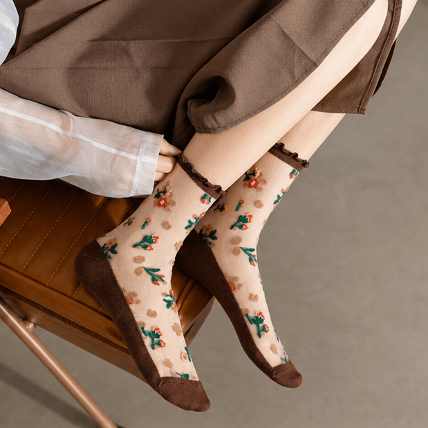 Chaussettes transparentes femme à fleurs – La Rayonnante Lou Renard
